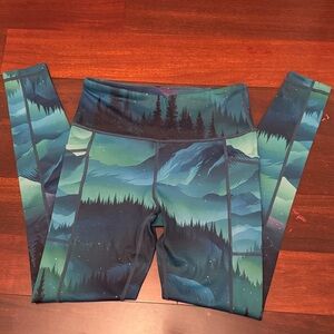 CVG NEW Scenic Print Leggings XS Constantly varied Gear